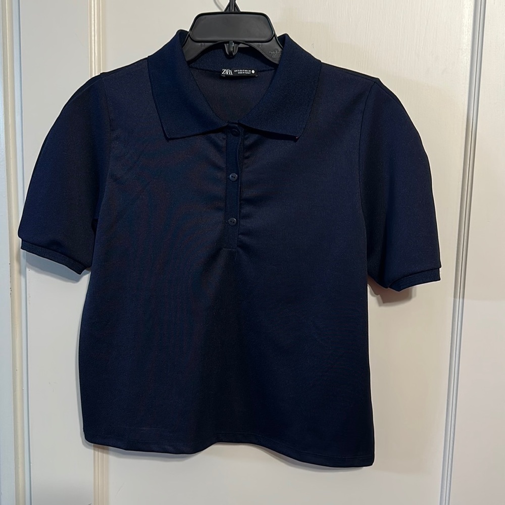 NWOT Zara Slightly Cropped Shirt Sleeve Women’s Blue Izod Shirt Size Small